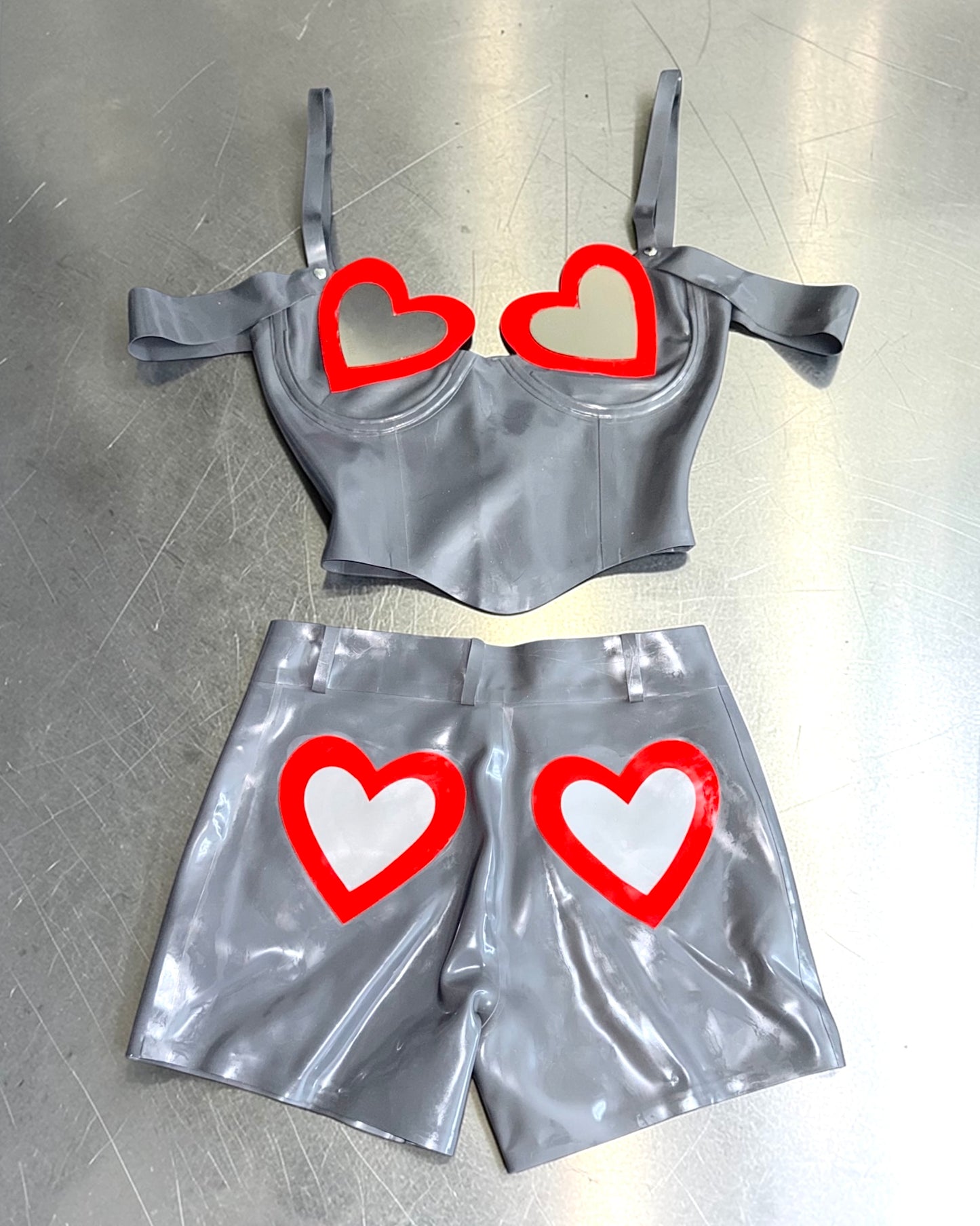 LOVE CRAFT LATEX TOP & MINI SHORT SET - METAL GREY